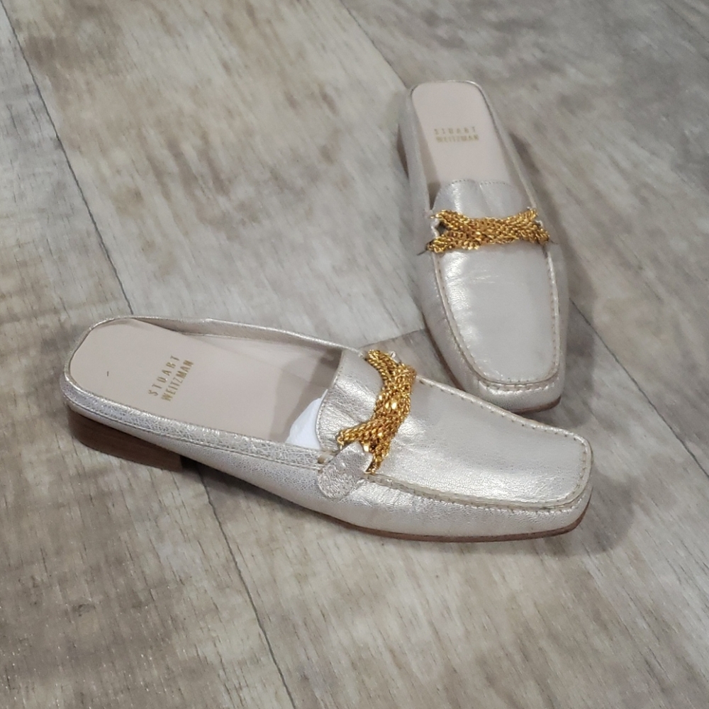 Stuart Weitzman driving loafer 7 1\2 2A